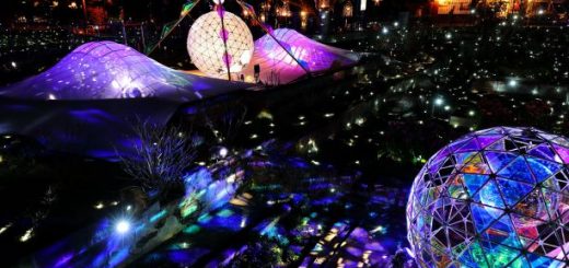 Sự kiện ánh sáng nghệ thuật mùa Xuân tại Enoshima – Light Art MIRROR BOWLER 2021