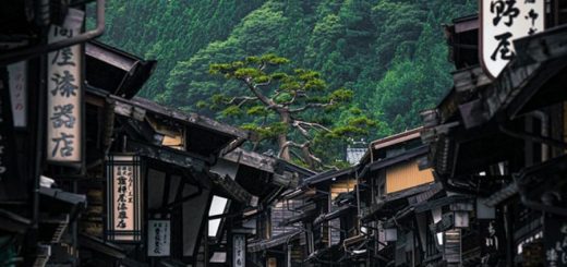 Thị trấn cổ đẹp nhất Nhật Bản, cảm giác như thời đại samurai vẫn còn tồn tại ở đây