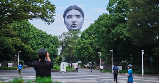 Nhật Bản: Siêu kinh dị, “đầu người” bay lơ lửng giữa không trung khiến người dân hết hồn