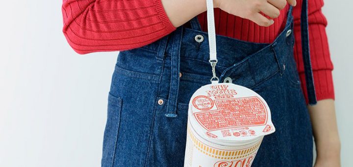 Kỷ niệm 50 năm, hãng Cup Noodle tung ra chiếc túi siêu đáng yêu dành cho cho các fan hâm mộ