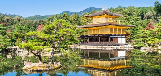 Ngôi chùa dát vàng nổi tiếng bậc nhất cố đô Kyoto: Cảnh đẹp suốt 4 mùa