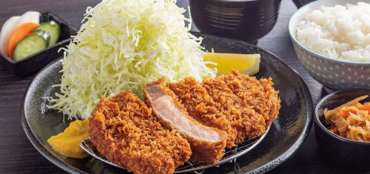 Món ăn xuất hiện từ thời Tây hóa, được Hoàng đế khuyến khích tiêu thụ ở Nhật Bản