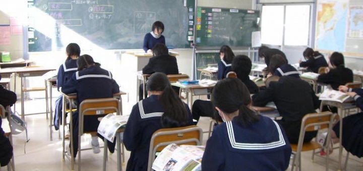 รายการญี่ปุ่นสุดสงสัย เลยออกสัมภาษณ์นักเรียนต่างชาติว่าคิดยังไงกับกฎเข้มงวดของโรงเรียนญี่ปุ่น!